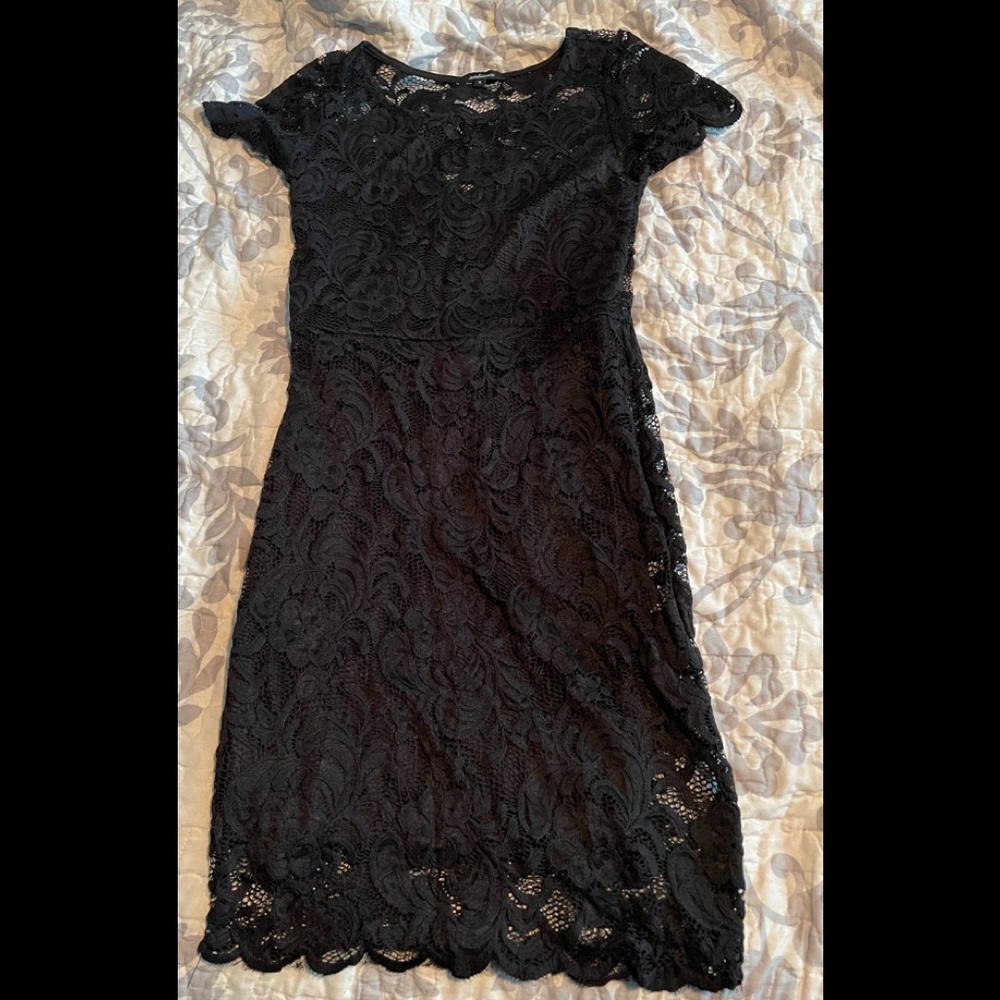 Black lace dress